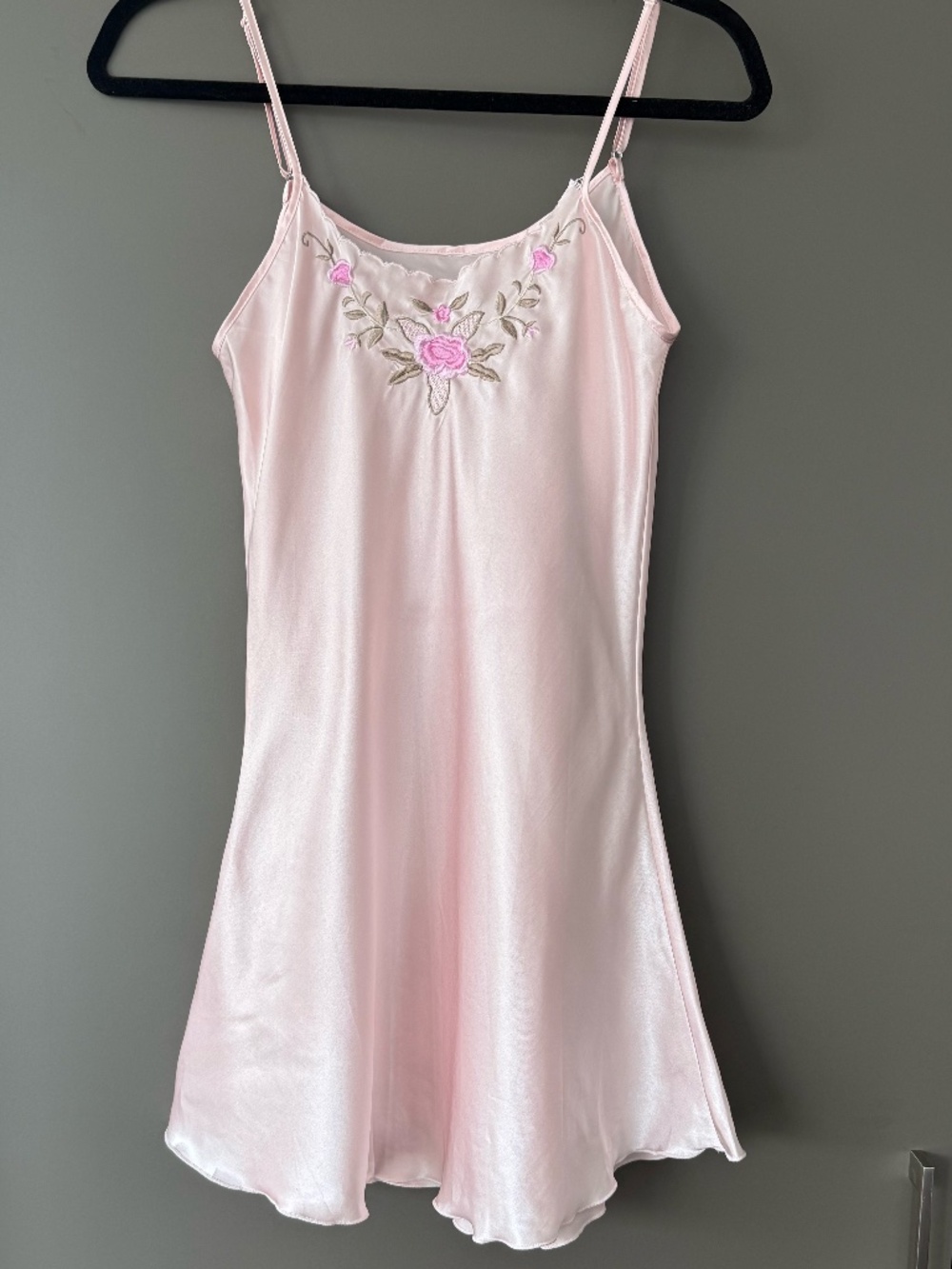 Vintage-Look Pink Satin Floral Embroidered Slip Dress Chemise Nightgown S/M